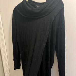 Never worn. Wrinkled only because they’ve been in storage. Will steam for you.